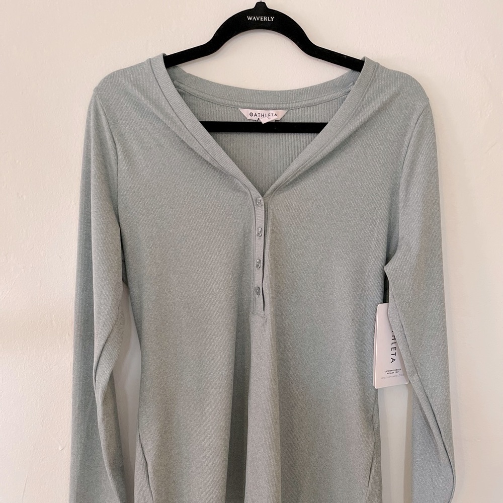 Athleta long sleeve Henley top